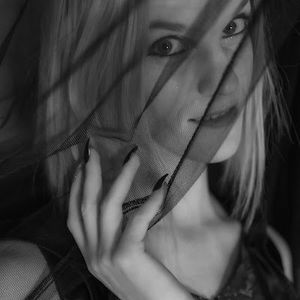 Meet your Posher, Jillian